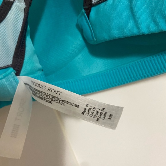 Victoria’s Secret VSX Sport Sport Bra - Picture 5 of 6